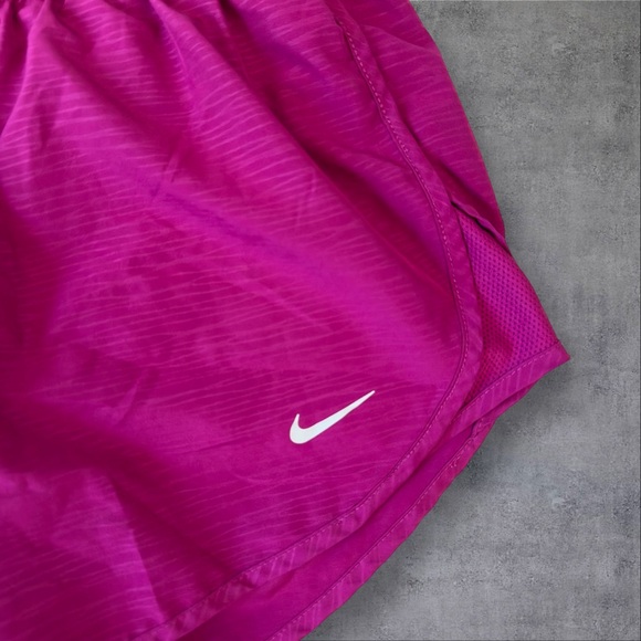 Nike Dri Fit Running Shorts Small Fuchsia Pink Athletic Athleisure Activewear‎ - Picture 4 of 6